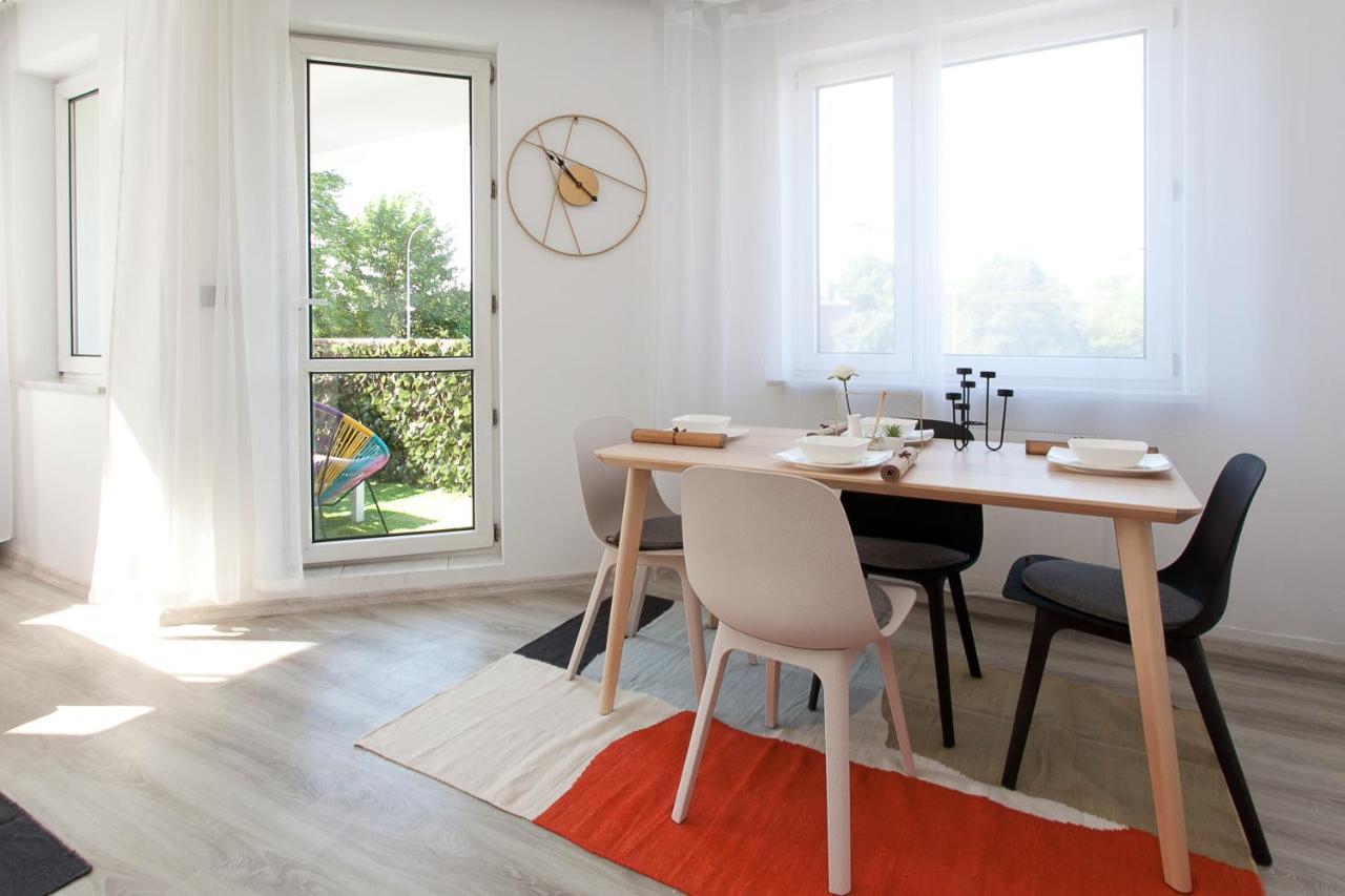 Uroczy Apartament Rzeczna コウォブジェク エクステリア 写真