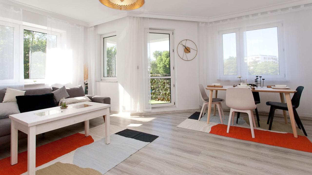 Uroczy Apartament Rzeczna コウォブジェク エクステリア 写真
